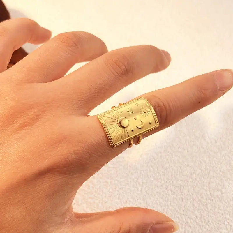 18K Edelstahlringe für Damen und Herren, goldfarben, verblassen nie, luxuriöse klassische Ringe, Eheringe, Partnerringe, Schmuck, kostenloser Versand