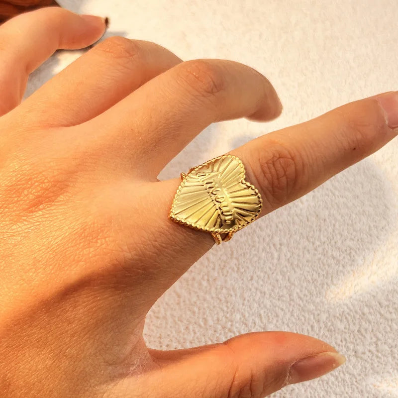 18K Edelstahlringe für Damen und Herren, goldfarben, verblassen nie, luxuriöse klassische Ringe, Eheringe, Partnerringe, Schmuck, kostenloser Versand