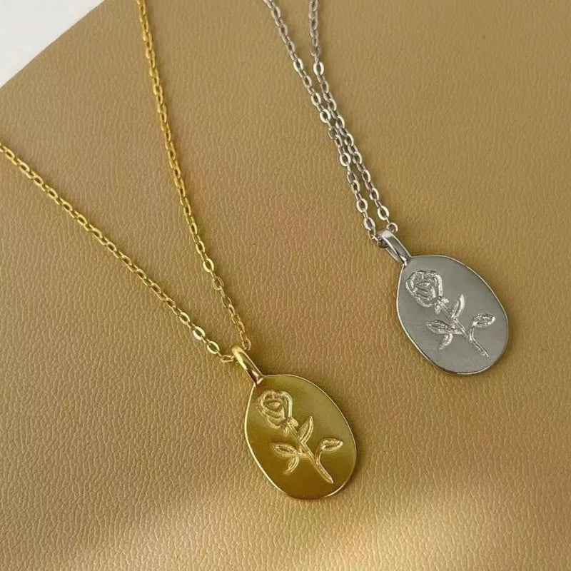 18K vergoldete Blumen-Cameo-Anhänger-Halskette für Damen, personalisierter ästhetischer Schmuck, Geburtstagsgeschenke